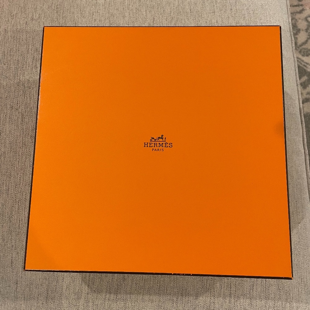 Authentic large Hermes box for gifting